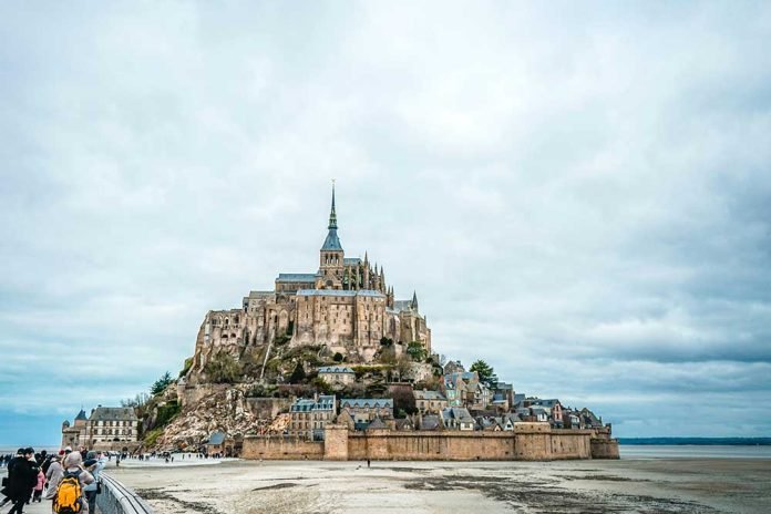 mont-st-michel_credit_norbu-gyachung