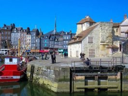 Honfleur-Normandy-France-Credit-Mark-Lawson-unsplash