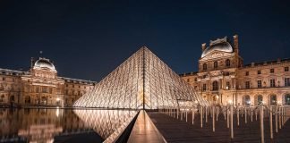 louvre-michael-fousert-unsplash